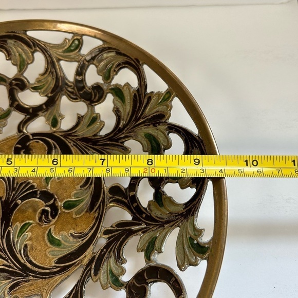 Brass, openwork cutout bowls with enamel color design /STUNNING/ set of 2 - Picture 8 of 10